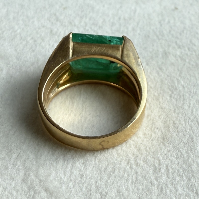 Vintage 18k Yellow Gold Emerald Cut Emerald Ring