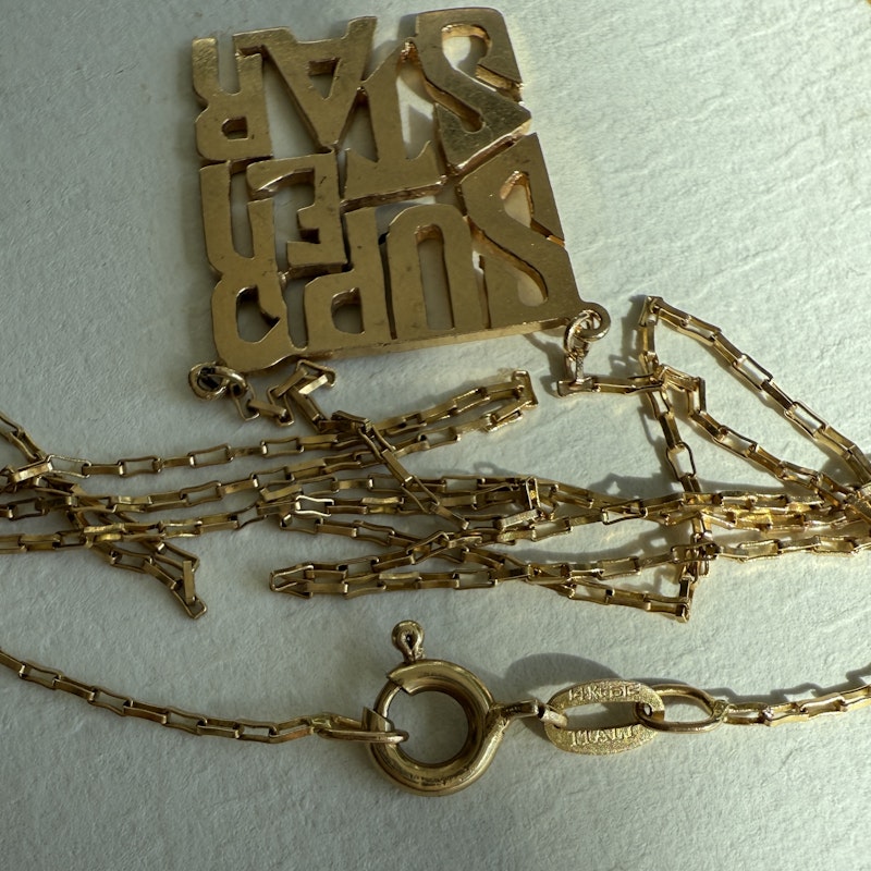Vintage 14k Yellow Gold Superstar Pendent Necklace