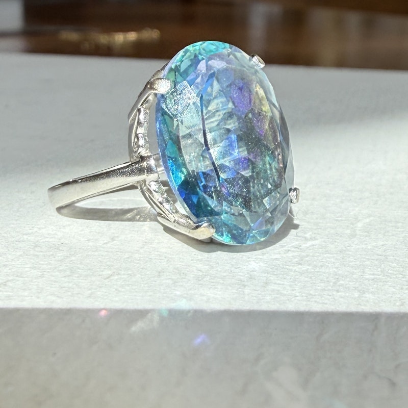 Vintage 14k White Gold Oval Mystic Topaz Cocktail Ring