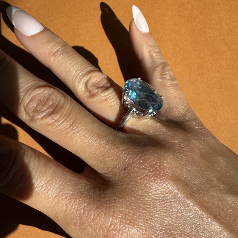 Vintage 14k White Gold Oval Mystic Topaz Cocktail Ring