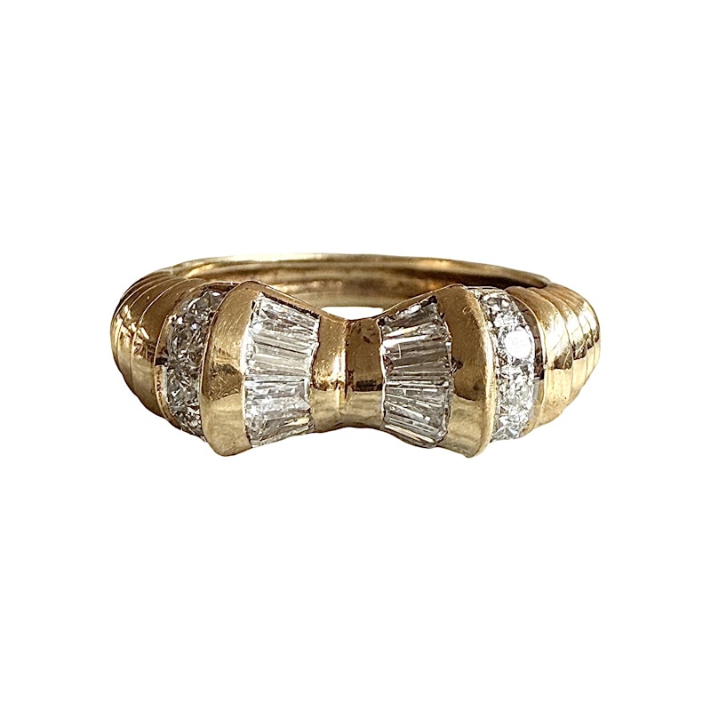 14k Yellow Gold Diamond Bow Ring
