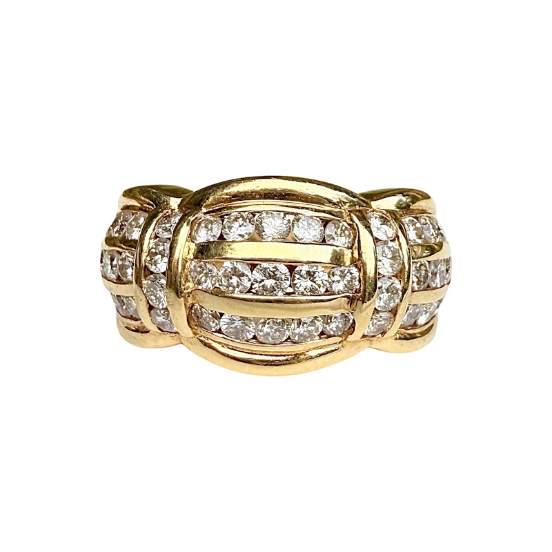18k Yellow Gold Contoured Diamond RIng