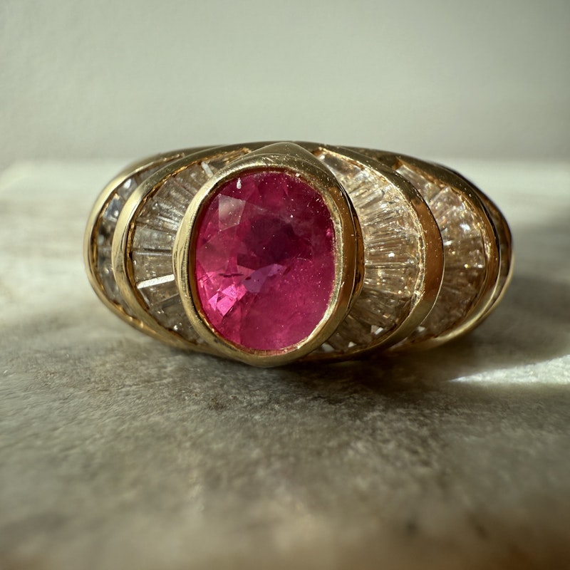 14k Yellow Gold Oval Ruby Diamond Ring