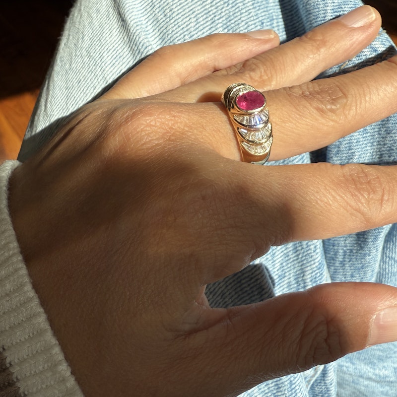 14k Yellow Gold Oval Ruby Diamond Ring