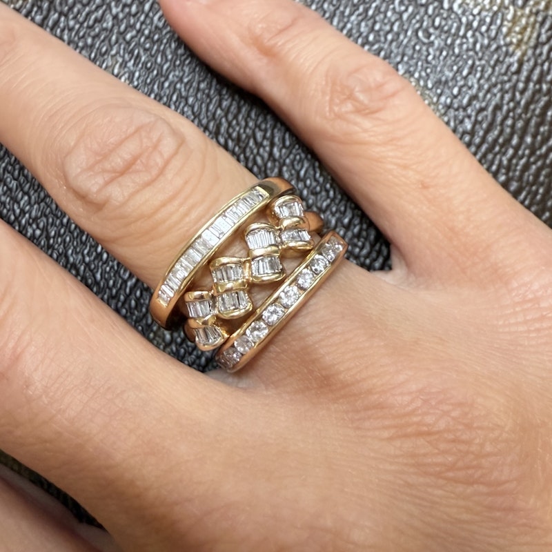 14k Yellow Gold Round Cut Diamond Band Ring