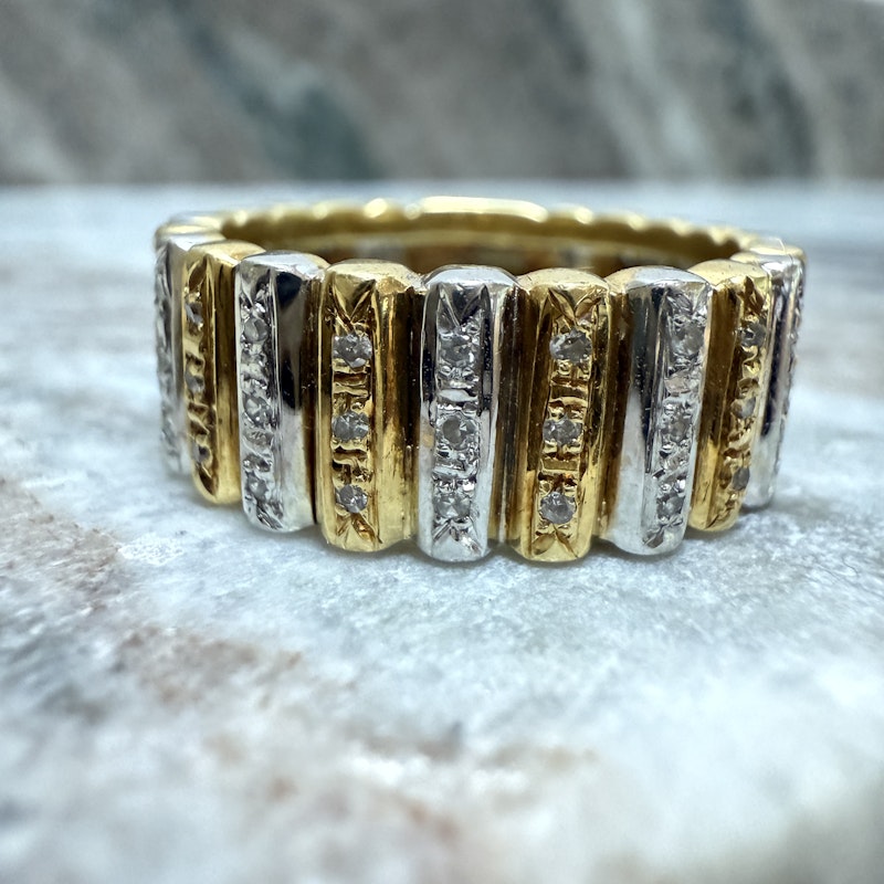 18k Two Tone Gold Diamond Fluted Ribbed Ring