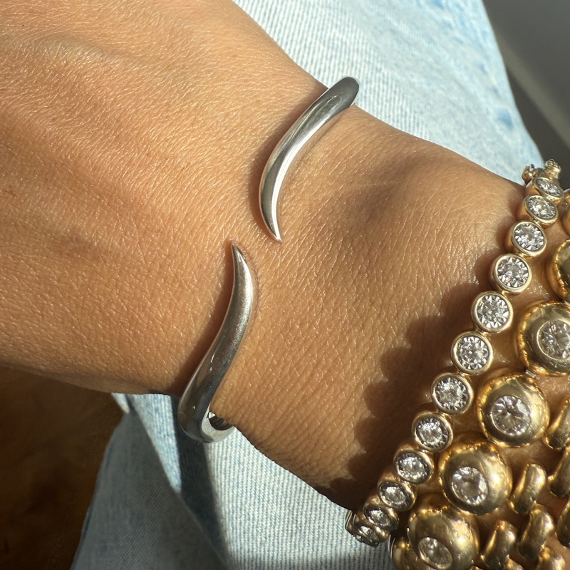 14k White Gold Wave Cuff Bangle