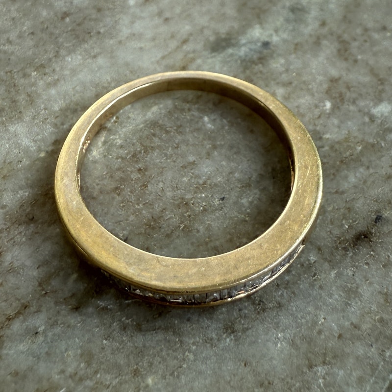 14k Yellow Gold Channel-Set Baguette Diamond Band Ring