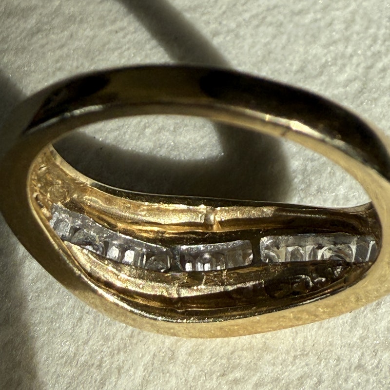14k Yellow Gold Baguette & Round Diamond Swoop Ring