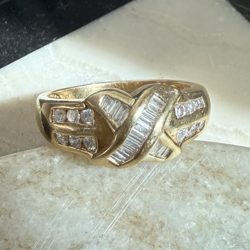 14k Yellow Gold Baguette and Round Diamond Crossover Ring