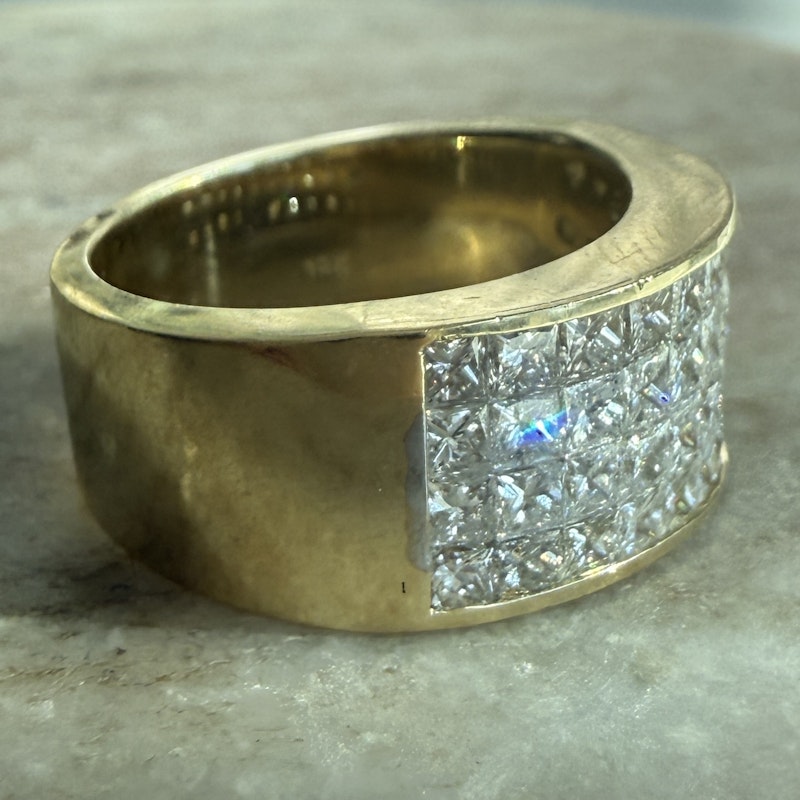14K Yellow Gold Illusion-Set Princess Cut Diamond Cigar Band