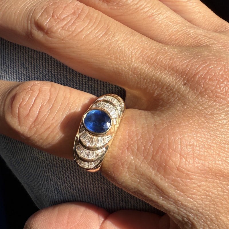 14k Yellow Gold Oval Blue Sapphire Diamond Ring