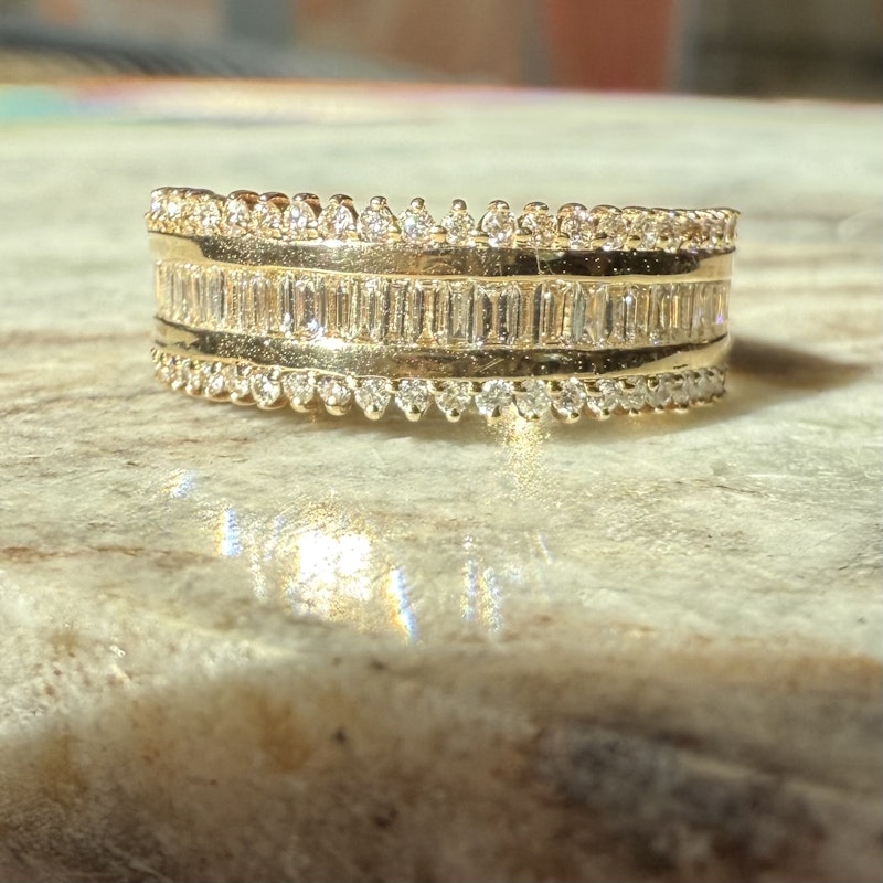 14k Yellow Gold Round and Baguette Diamond Row Ring