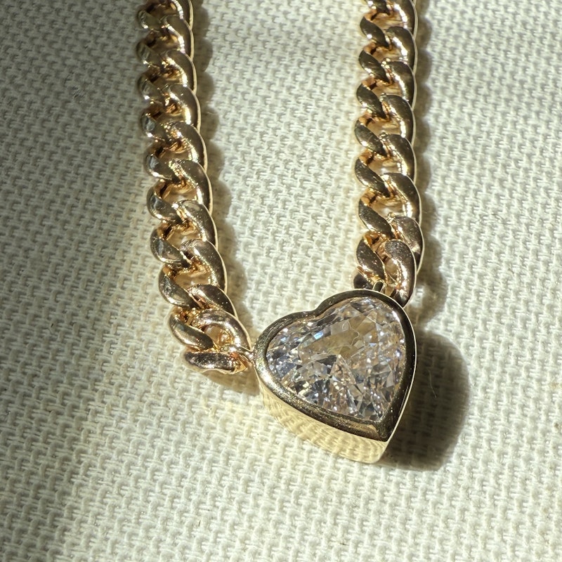 14k Yellow Gold White Sapphire Heart Curb Link Necklace