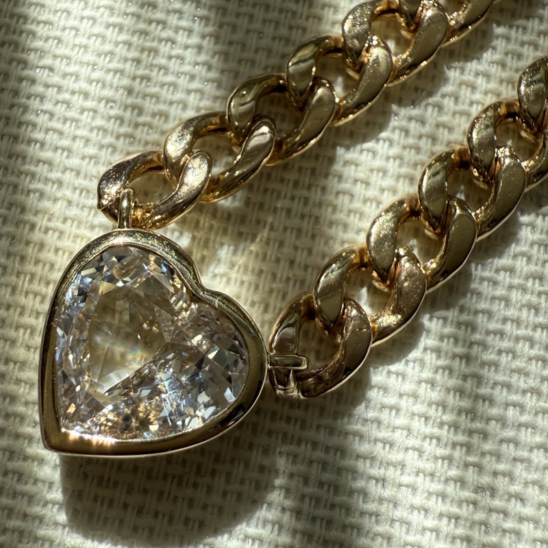 14k Yellow Gold White Sapphire Heart Curb Link Necklace
