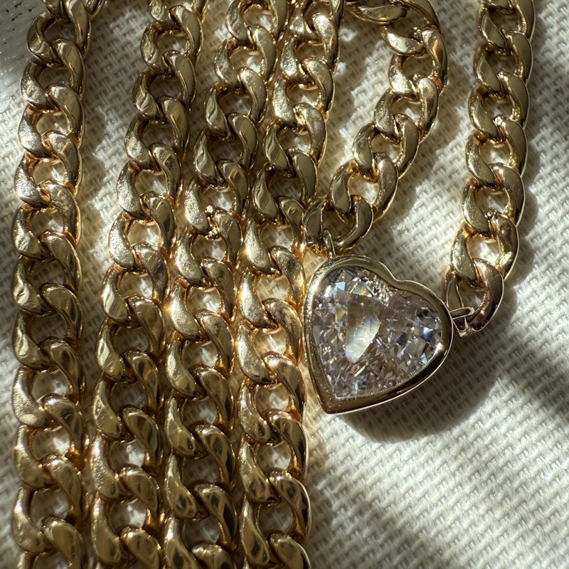 14k Yellow Gold White Sapphire Heart Curb Link Necklace