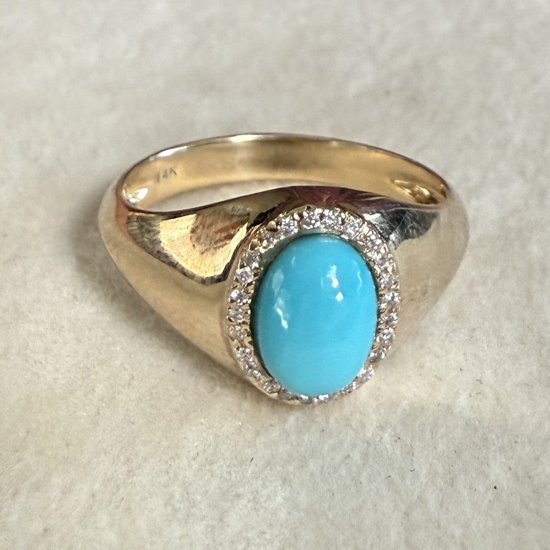 14k Yellow Gold Diamond and Oval Turquoise Cabochon Ring