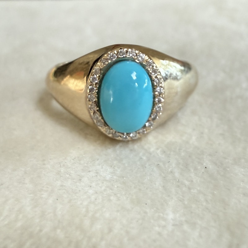 14k Yellow Gold Diamond and Oval Turquoise Cabochon Ring