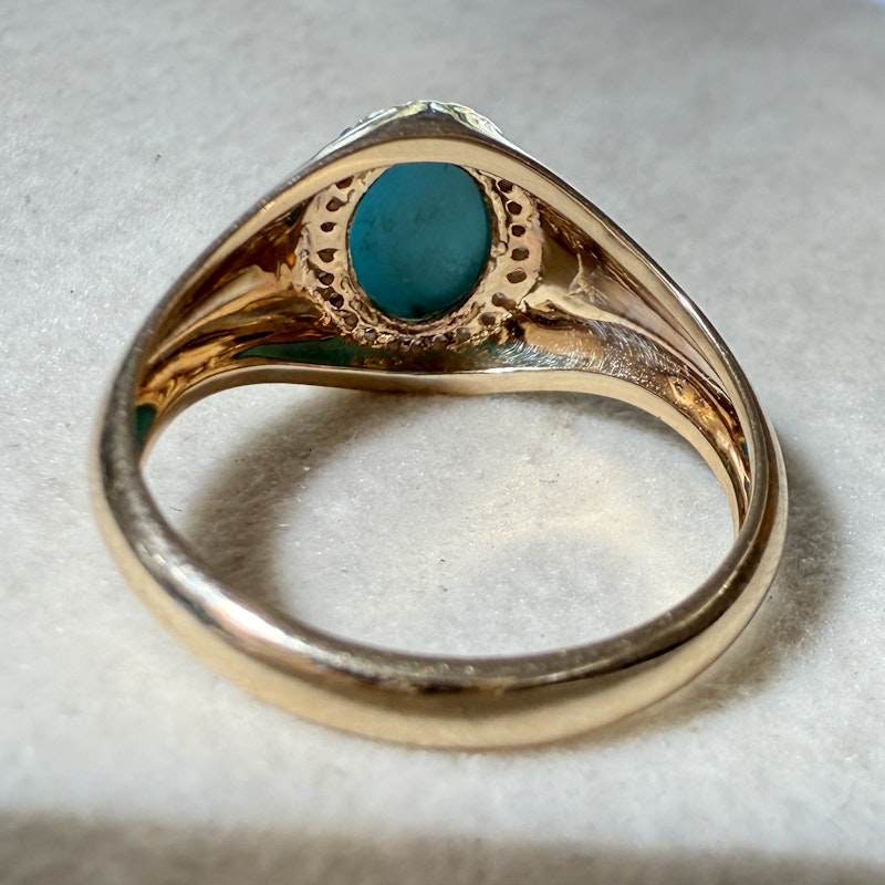 14k Yellow Gold Diamond and Oval Turquoise Cabochon Ring