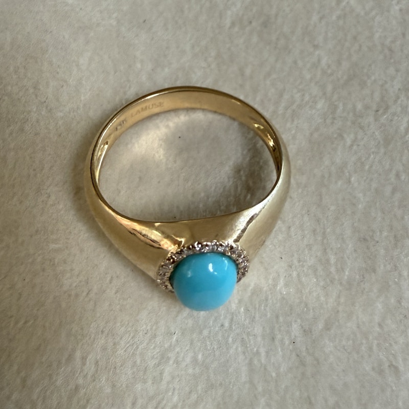 14k Yellow Gold Diamond and Oval Turquoise Cabochon Ring
