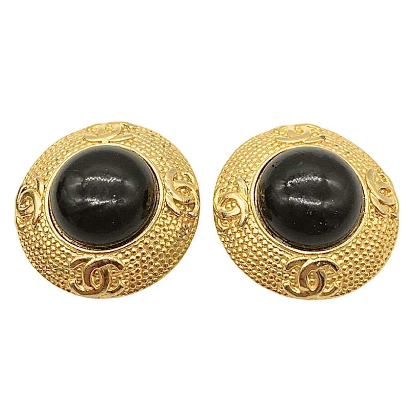 Chanel Vintage Black and Gold Round CC Clip-On Earrings