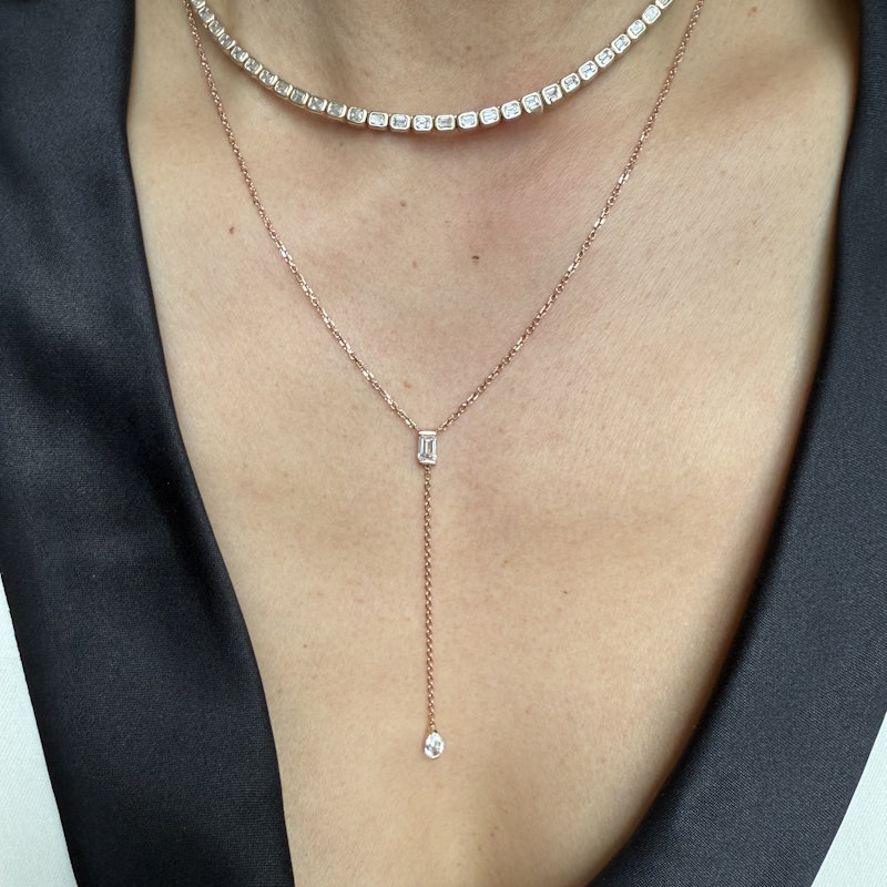 18k Rose Gold Emerald and Pear-Cut Diamond Lariat Necklace