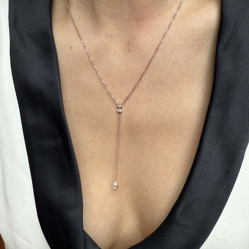 18k Rose Gold Emerald and Pear-Cut Diamond Lariat Necklace