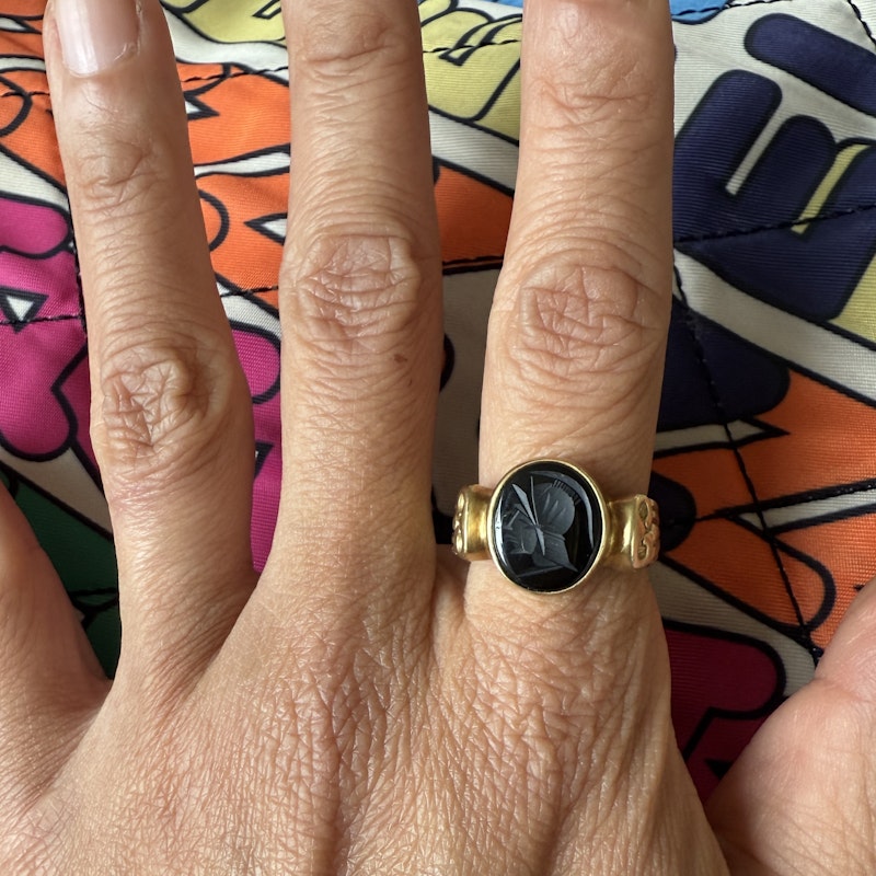 Vintage 14k Italian Yellow Gold & Onyx Intaglio Signet Ring