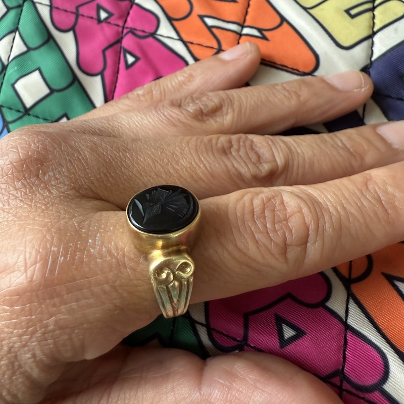 Vintage 14k Italian Yellow Gold & Onyx Intaglio Signet Ring