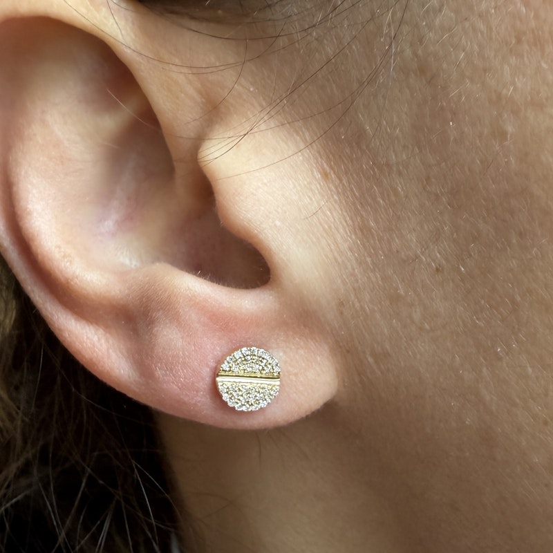 14k Yellow Gold Pavé Diamond Nail Head Stud Earrings