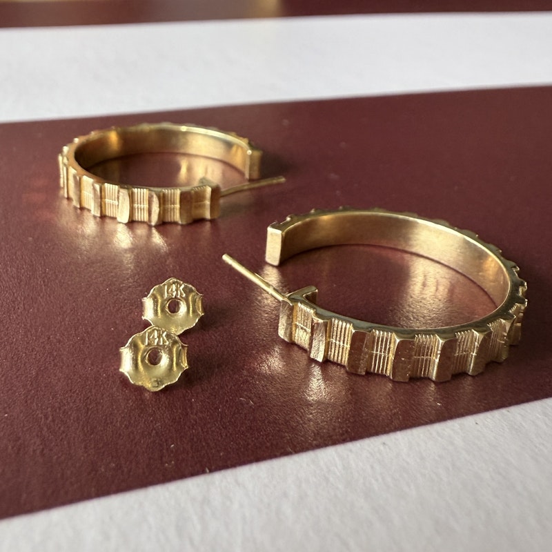 Alice Pierre 14k Yellow Gold Mini Groovy Hoop Earrings