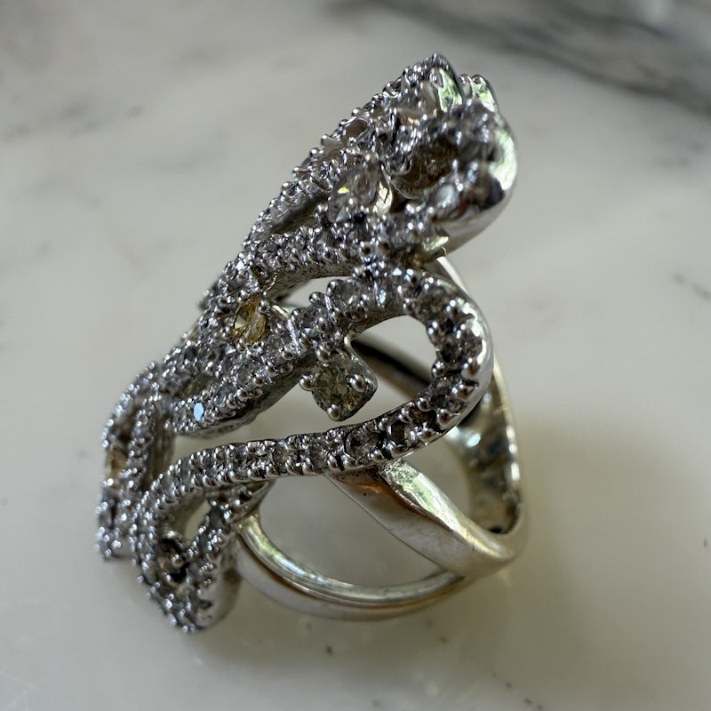 18k White Gold White & Yellow Diamond Filigree Lace Ring