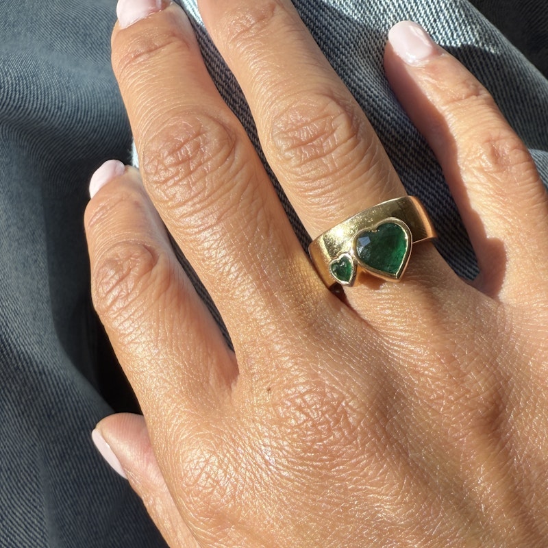 14k Yellow Gold Double Emerald Heart Ring