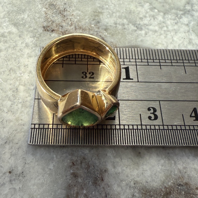 14k Yellow Gold Double Emerald Heart Ring