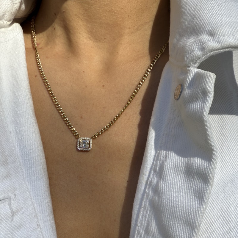 14k Yellow Gold Rectangle Diamond Halo Pendant Curb Chain Necklace