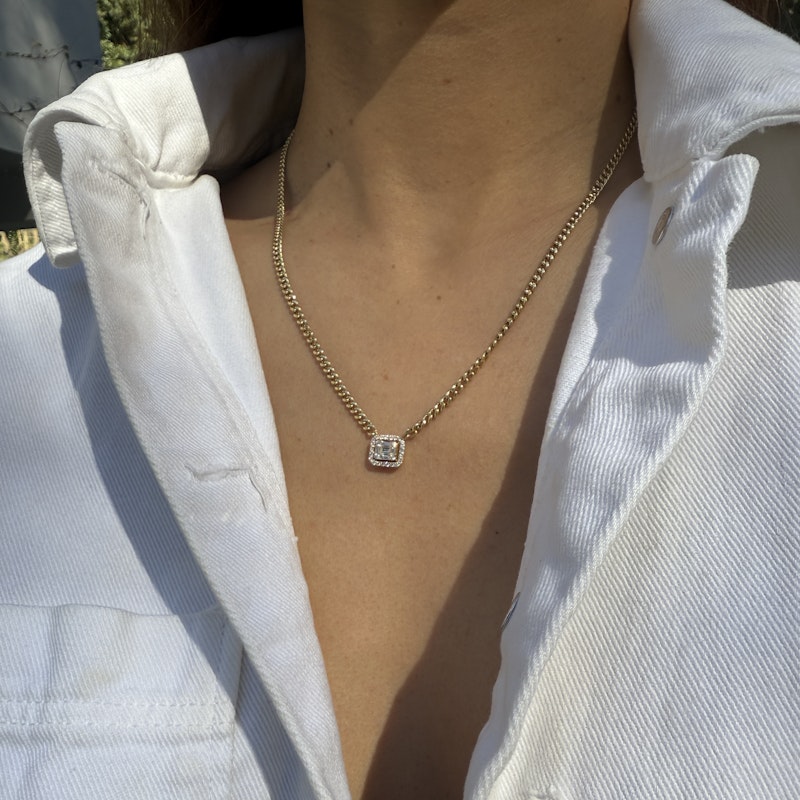 14k Yellow Gold Rectangle Diamond Halo Pendant Curb Chain Necklace