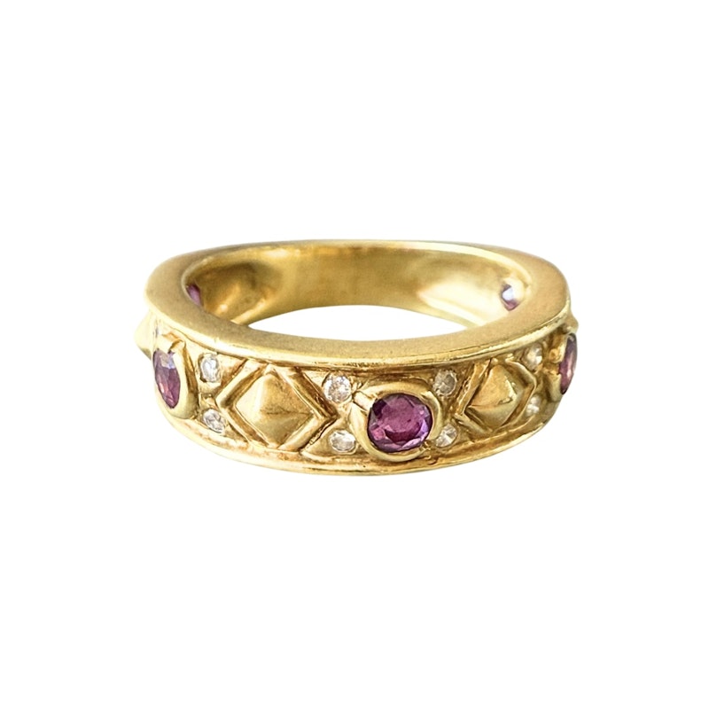 Vintage 18k Yellow Gold Rubilight and Diamond Pyramid Ring