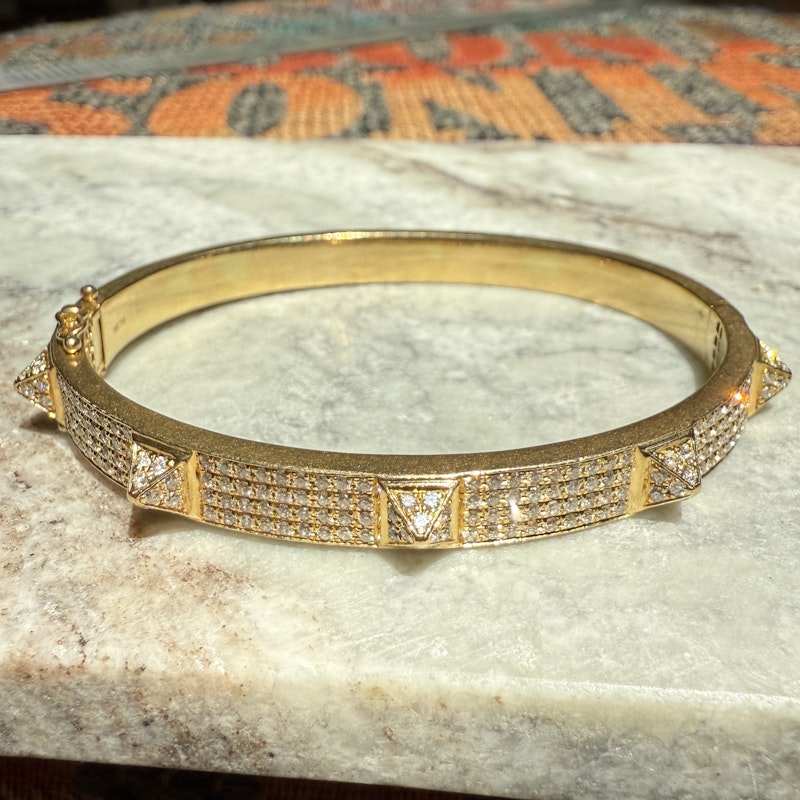 Anita Ko 18k Yellow Oval Diamond Bracelet with Diamond Spikes