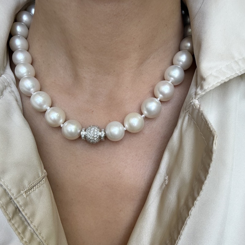 Vintage South Sea Pearl Necklace with 18k White Gold Diamond Clasp