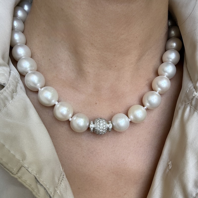 Vintage South Sea Pearl Necklace with 18k White Gold Diamond Clasp