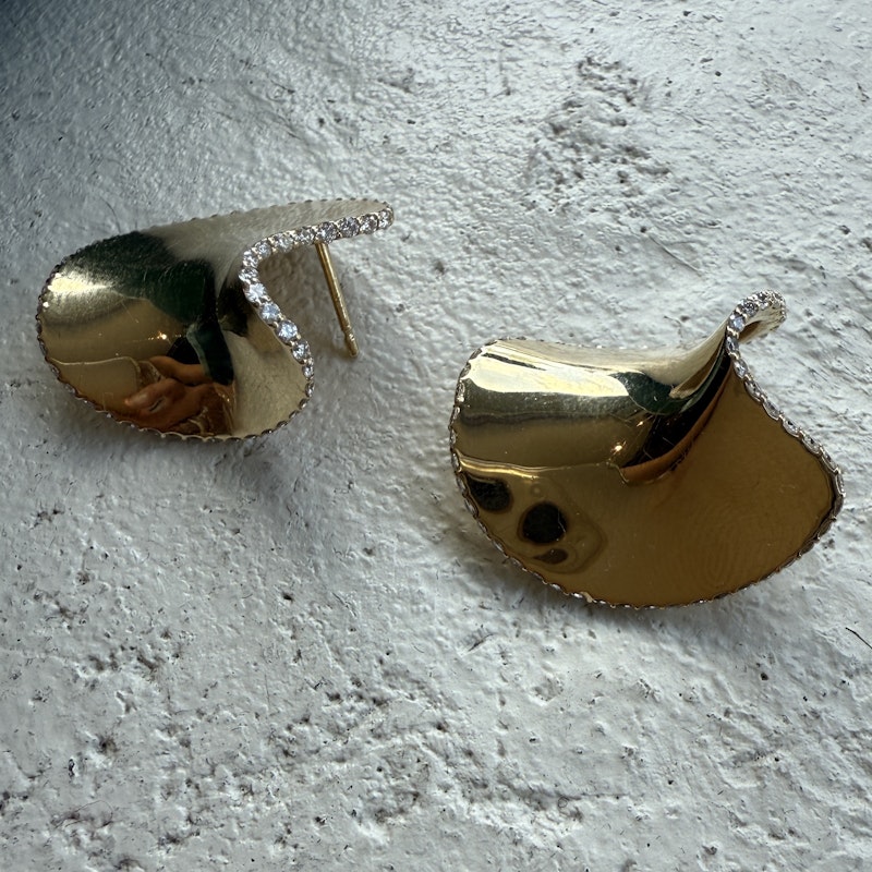 Arielle Ratner Diamond Scudo Earrings