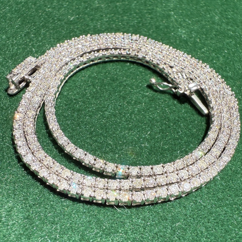 Capucelli 14k White Gold Diamond Tennis Necklace