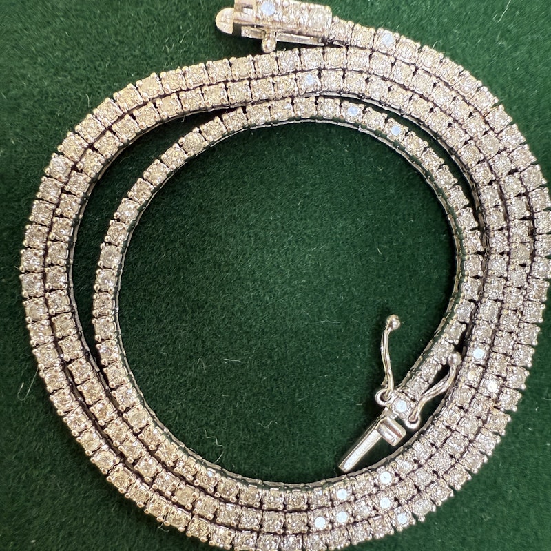 Capucelli 14k White Gold Diamond Tennis Necklace