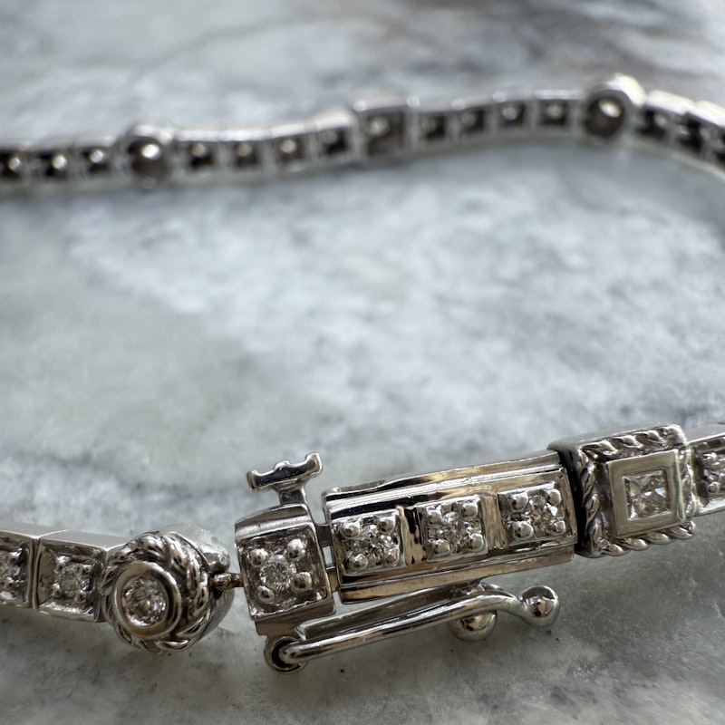 18k White Gold Art Deco Style Diamond Tennis Bracelet