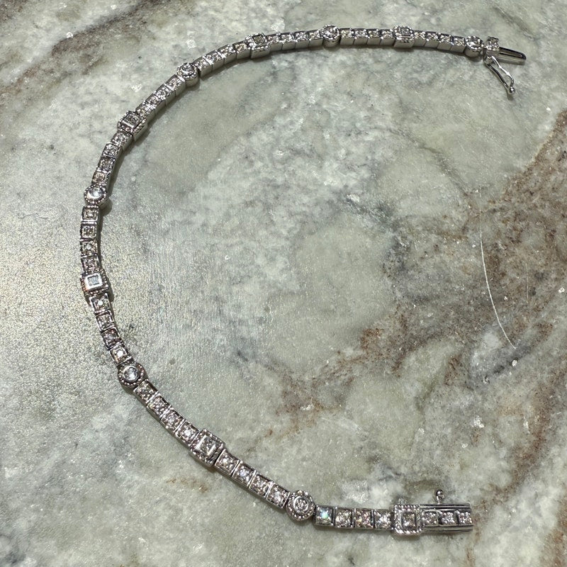 18k White Gold Art Deco Style Diamond Tennis Bracelet