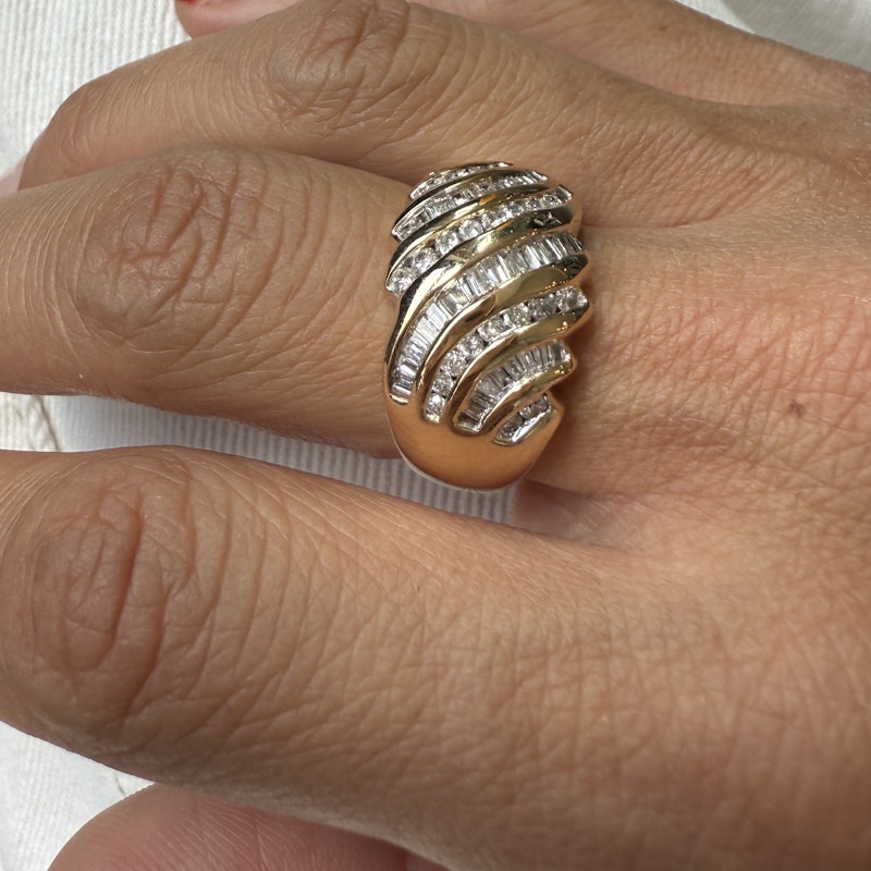 Vintage 14k Yellow Gold Diamond Croissant Dome Ring