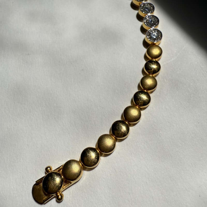 18k Yellow Gold Bezel Set Diamond Tennis Bracelet