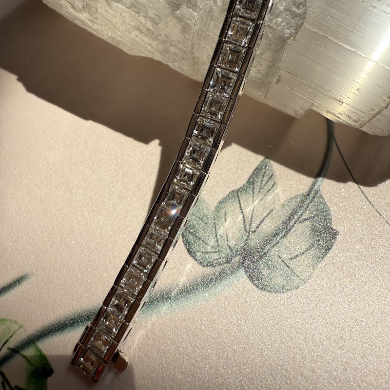 18k White Gold Channel-Set Square Diamond Tennis Bracelet (10ct)