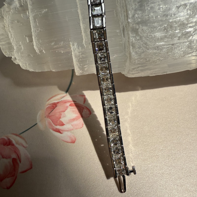 18k White Gold Channel-Set Square Diamond Tennis Bracelet (10ct)