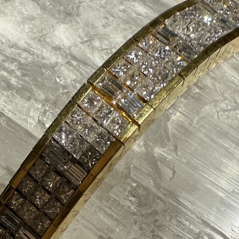 Vintage 18k Gold Articulated Square & Baguette Diamond Tennis Bracelet (11.7ct)